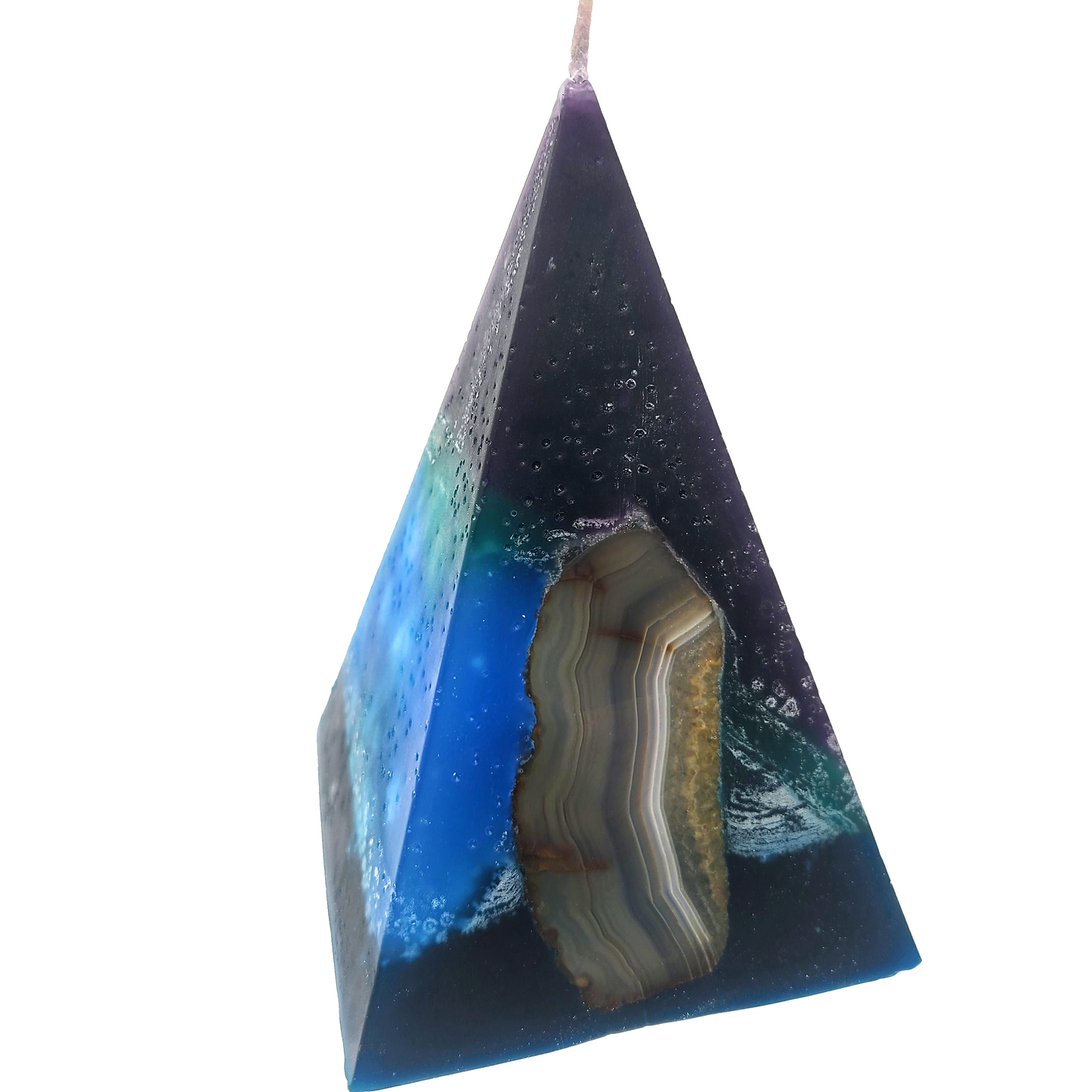 Analyzing image WaterElementMediumPyramid